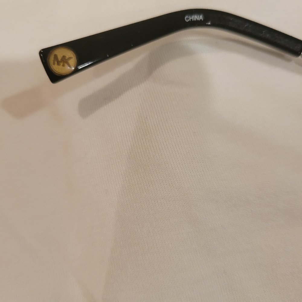 Michael Kors Aviator Sunglasses - Picture 4 of 8